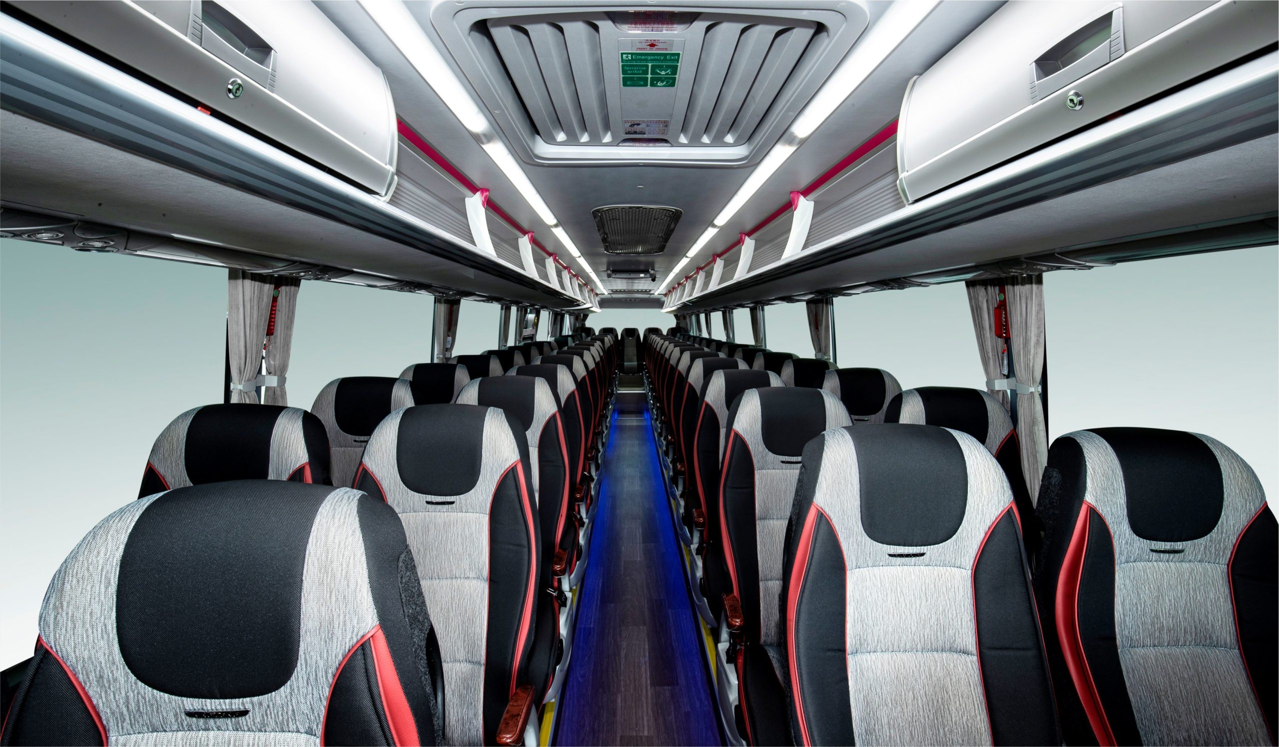 interior confortable en un autocar 13m King Long_U13x y autocar 12m King Long_U12x